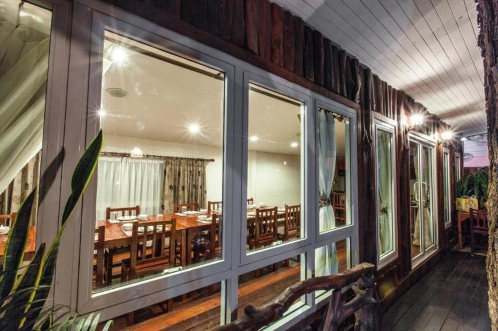 Varee Valley Resort And Restaurant コーンケーン エクステリア 写真