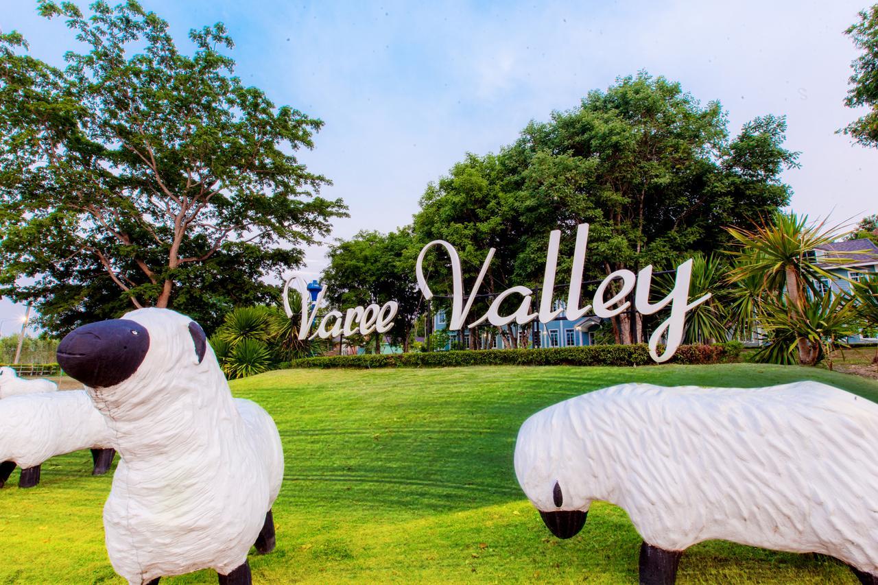 Varee Valley Resort And Restaurant コーンケーン エクステリア 写真